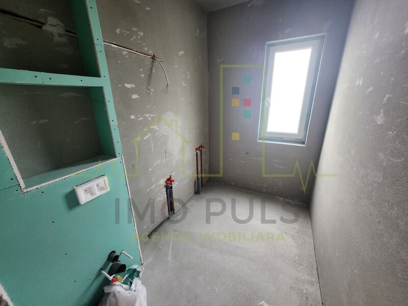 Timisoara, nou, etaj 1, zona linistita cu acces usor la centura sud,